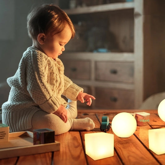 Popular 6cm Glowing Night Lights USB Charging